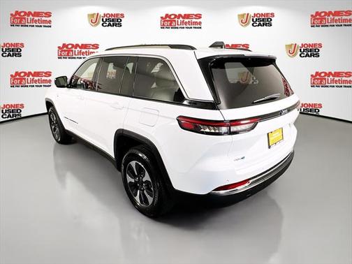 2022 Jeep Grand Cherokee 4xe Base