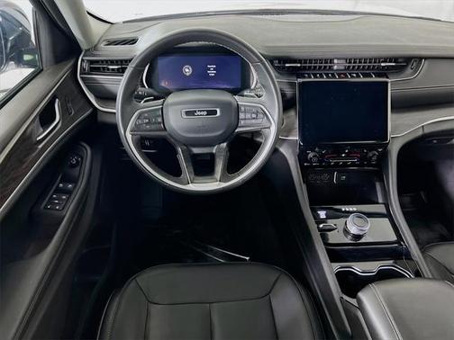 2023 Jeep Grand Cherokee Limited X