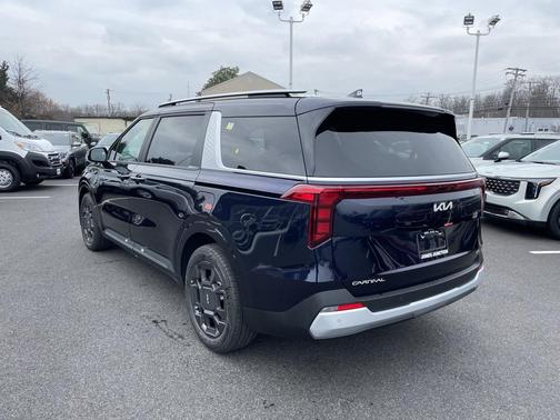 2026 Kia Carnival Hybrid EX