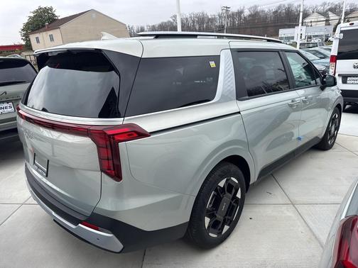 2026 Kia Carnival EX