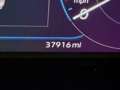 Pure White 2021 Volkswagen Atlas 3.6L SEL