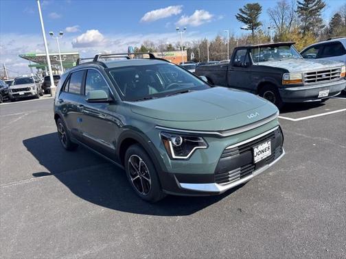 2025 Kia Niro EX