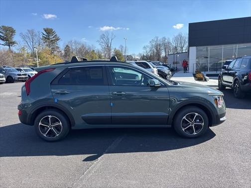 2025 Kia Niro EX