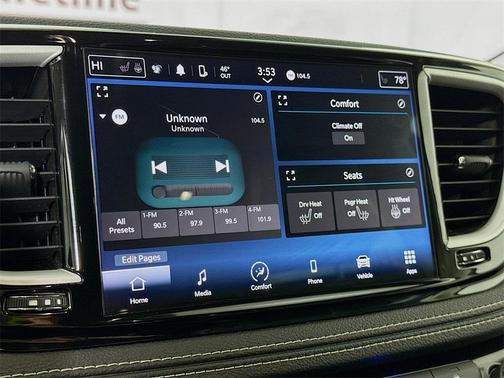 2022 Chrysler Pacifica Touring L