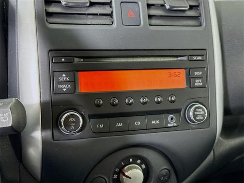 2014 Nissan Versa Note SV