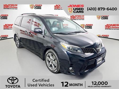 2019 Toyota Sienna SE