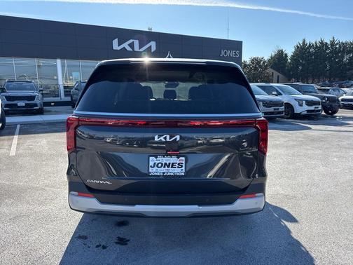 2026 Kia Carnival LXS