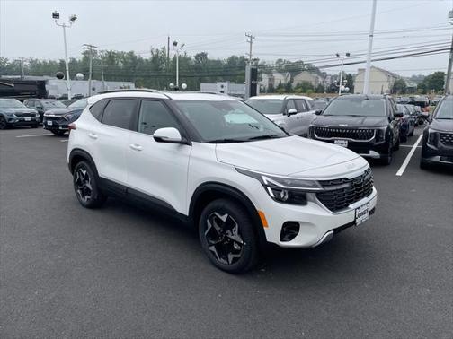 2025 Kia Seltos EX