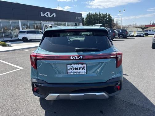 2025 Kia Seltos EX
