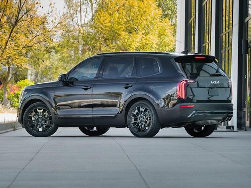 Wolf Gray 2022 Kia Telluride EX