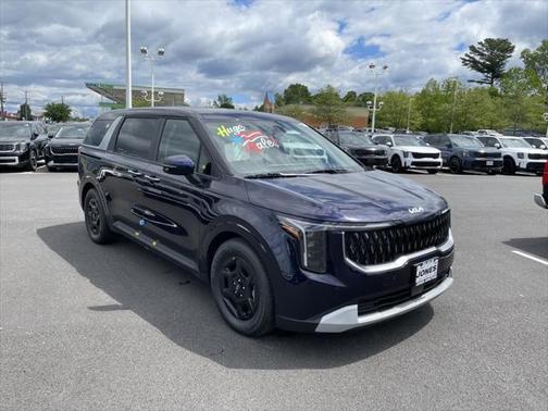 2025 Kia Carnival LXS