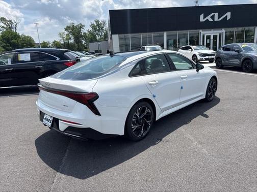 2025 Kia K5 GT-Line