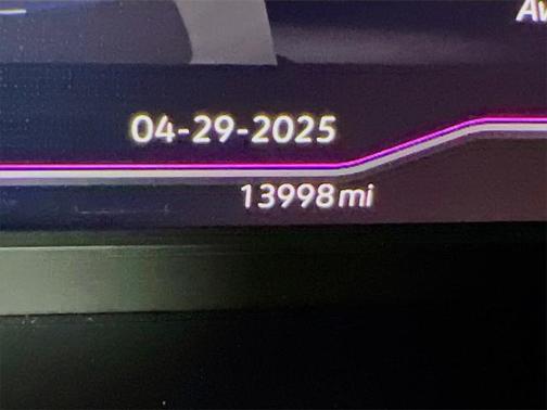 2024 Volkswagen Tiguan 2.0T SEL R-Line 4MOTION