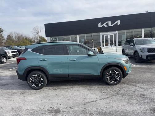 2025 Kia Seltos EX
