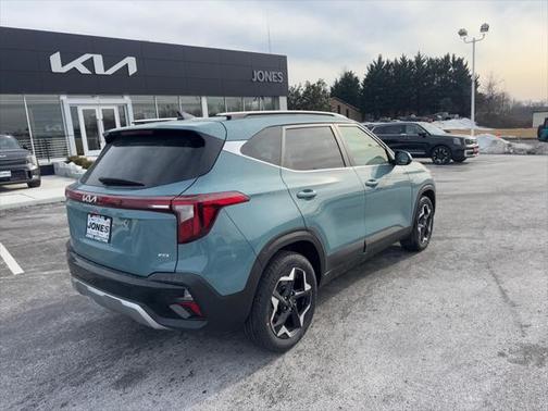 2025 Kia Seltos EX