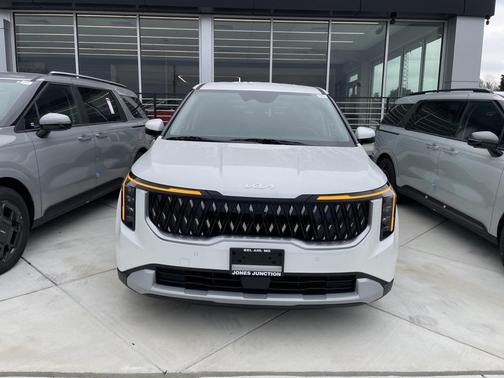 2026 Kia Carnival LXS