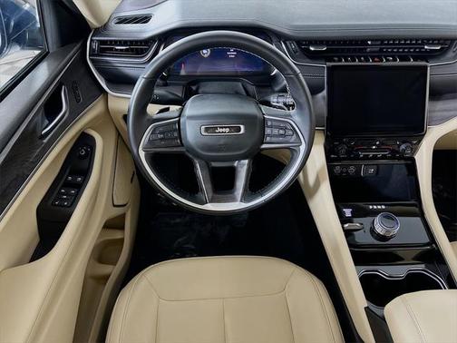 2022 Jeep Grand Cherokee Limited X