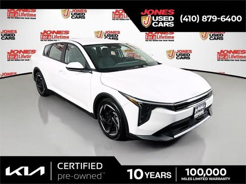 Snow White Pearl 2025 Kia K4 EX