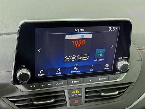 2020 Nissan Altima SR FWD