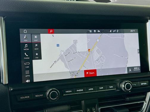 2020 Porsche Macan Base