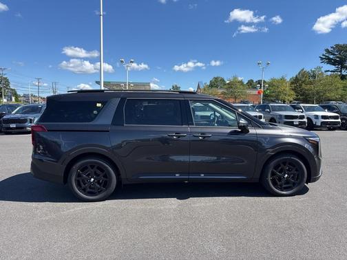 2026 Kia Carnival SX