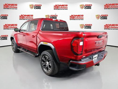 2024 GMC Canyon AT4
