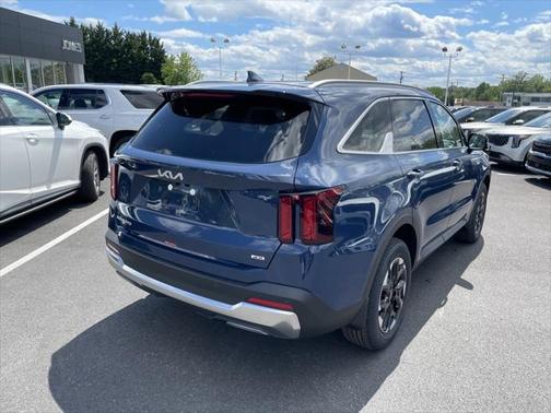 2025 Kia Sorento S