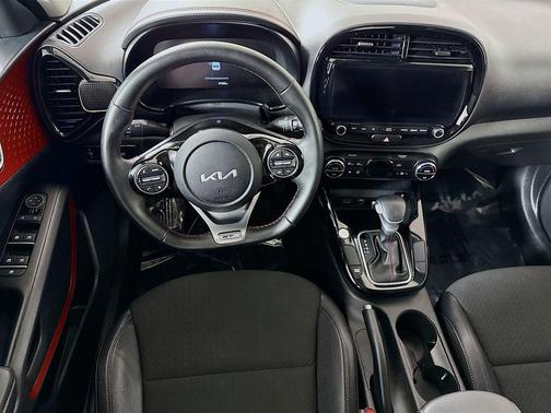 2023 Kia Soul GT-Line