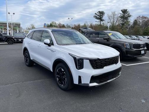 2025 Kia Sorento S