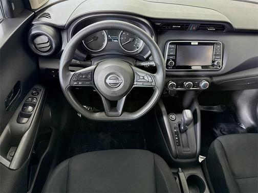 2023 Nissan Kicks S