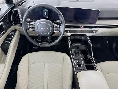 Ebony Black 2025 Kia Sorento S