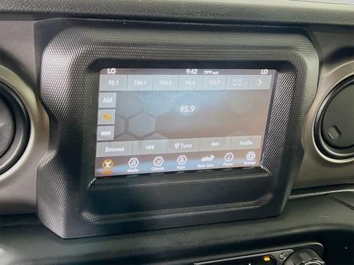 2021 Jeep Gladiator Sport S