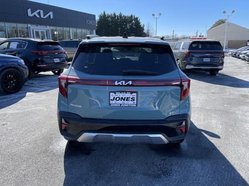 2026 Kia Seltos EX