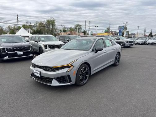 2025 Kia K5 GT-Line