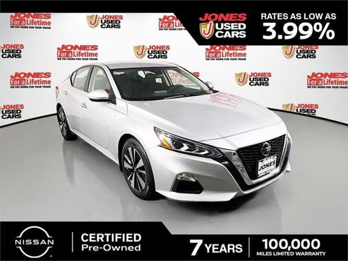 2022 Nissan Altima 2.5 SV