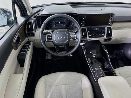 2022 Kia Sorento S