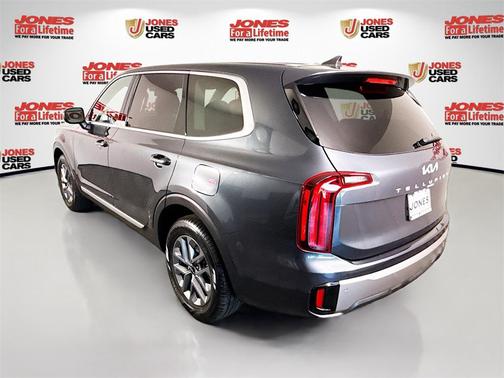 2024 Kia Telluride LX