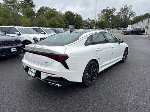 2026 Kia K5 GT