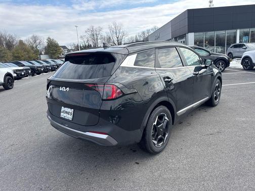 Ebony Black 2026 Kia Sportage EX