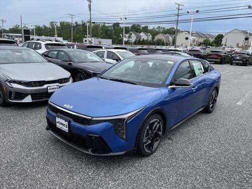 2025 Kia K4 GT-Line