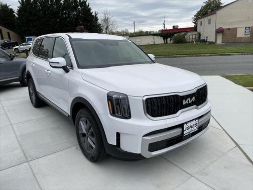 2025 Kia Telluride LX