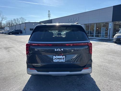 2026 Kia Carnival EX