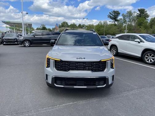 2025 Kia Sorento SX