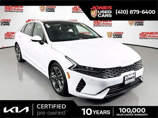 Glacial White Pearl 2022 Kia K5 EX