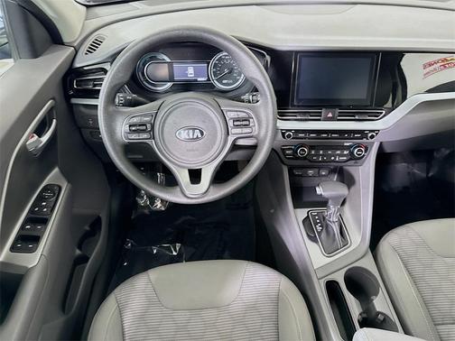 2021 Kia Niro LX