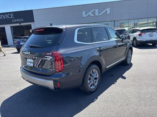 2025 Kia Telluride LX