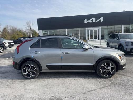 2025 Kia Niro Touring