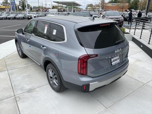 2025 Kia Telluride LX