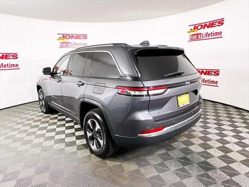 2023 Jeep Grand Cherokee 4xe Base
