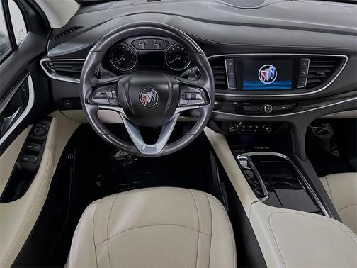 2023 Buick Enclave Essence AWD